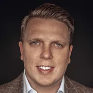 Porträt Sebastian Schöneburg